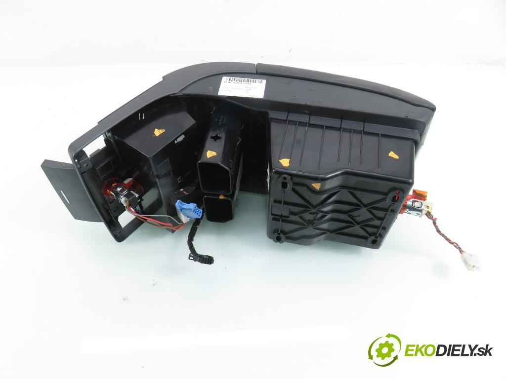 VW PHAETON (3D1, 3D2, 3D3, 3D4, 3D6, 3D7, 3D8, 3D9) SEDAN 2006 165,00 3.0 TDI 2967,00 OPĚRADLO 3D0864107AL