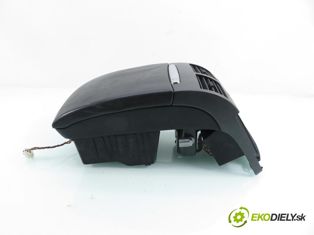 VW PHAETON (3D1, 3D2, 3D3, 3D4, 3D6, 3D7, 3D8, 3D9) SEDAN 2006 165,00 3.0 TDI 2967,00 OPĚRADLO 3D0864107AL