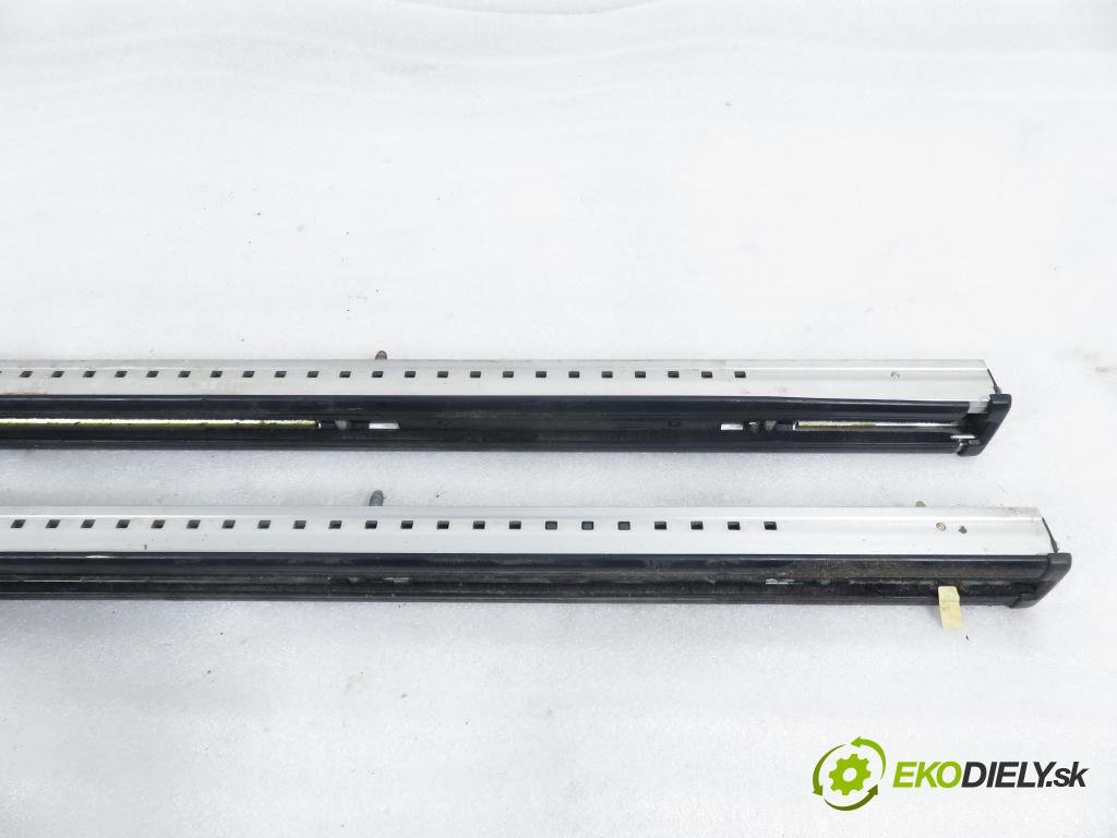 RENAULT ESPACE IV (JK0/1_) MINIVAN 2004 85,00 1.9 dCi 116 - F9Q 820 1870,00 Sedadlo 3 rad pravy