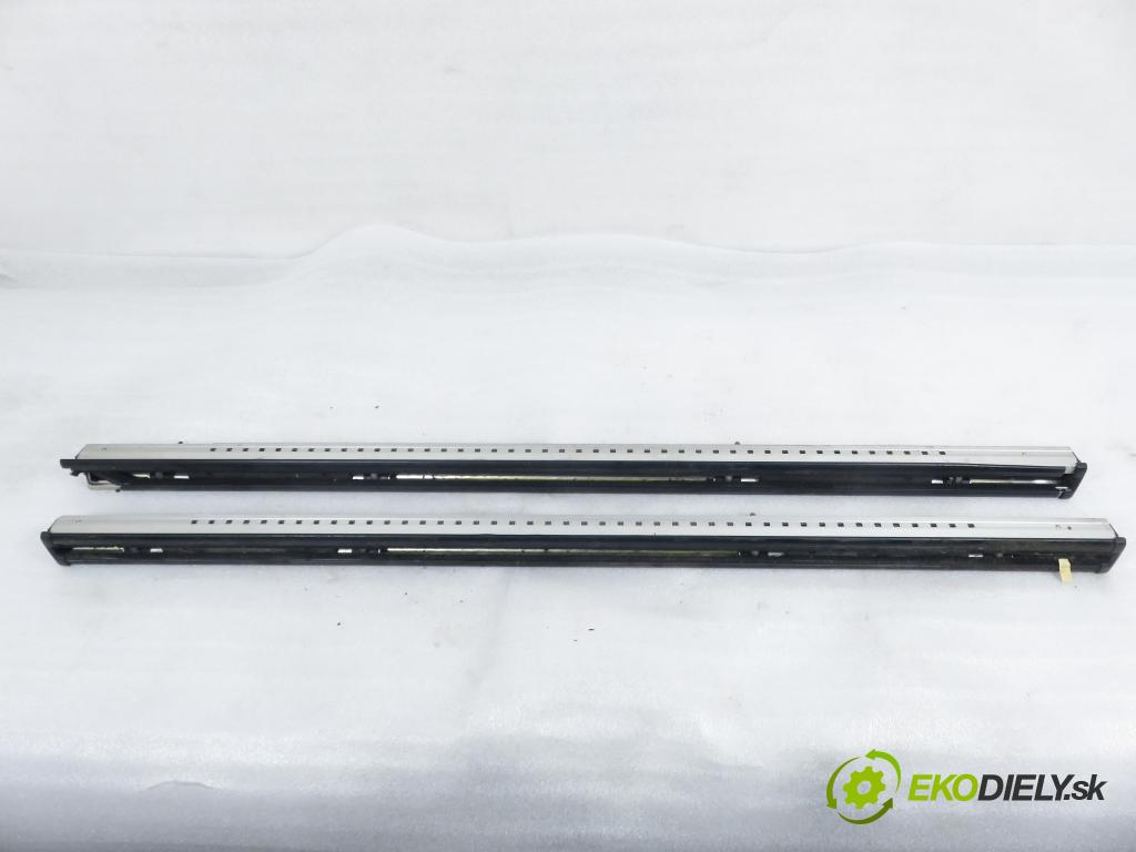 RENAULT ESPACE IV (JK0/1_) MINIVAN 2004 85,00 1.9 dCi 116 - F9Q 820 1870,00 Sedadlo 3 rad pravy