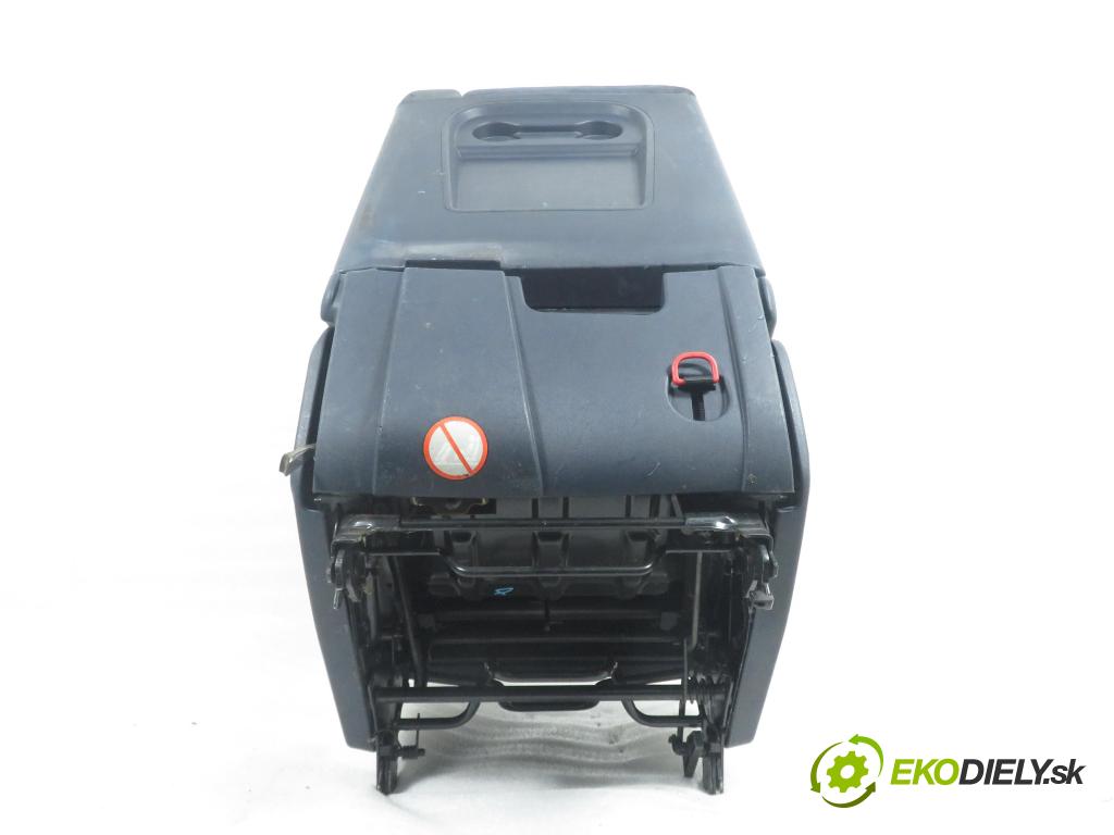 RENAULT ESPACE IV (JK0/1_) MINIVAN 2004 85,00 1.9 dCi 116 - F9Q 820 1870,00 Sedadlo 3 rad pravy