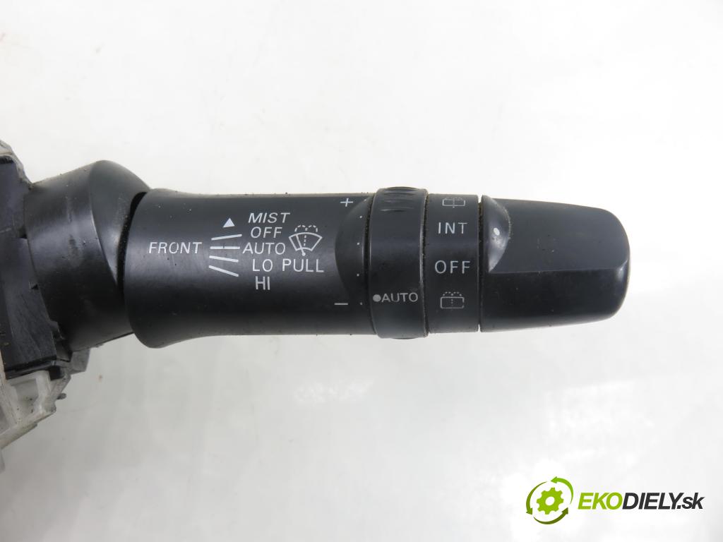 MITSUBISHI OUTLANDER II (CW_W) SUV 2009 103,00 2.0 DI-D 140 - BSY (Volkswagen Group) 1968,00 páčka/prepínač 8600A326