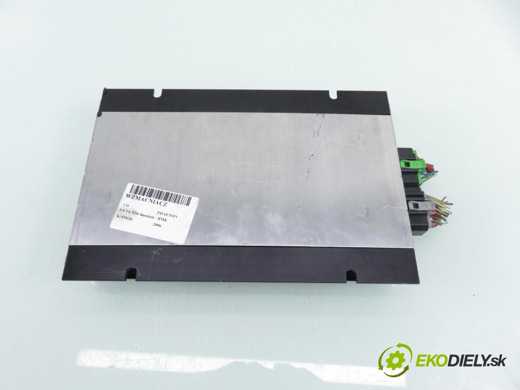 VW PHAETON (3D1, 3D2, 3D3, 3D4, 3D6, 3D7, 3D8, 3D9) SEDAN 2006 165,00 3.0 TDI 2967,00 Zosilňovač 3D0035465A (Zosilňovač)