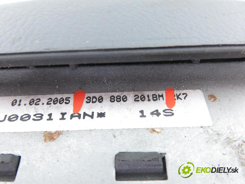 VW PHAETON (3D1, 3D2, 3D3, 3D4, 3D6, 3D7, 3D8, 3D9) SEDAN 2006 165,00 3.0 TDI 2967,00 AirBag air BAG volantu 3D0880201BM