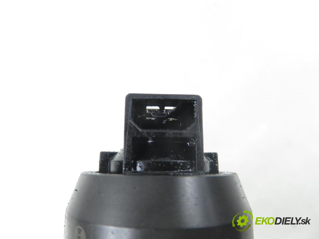 VW SHARAN (7M8, 7M9, 7M6) VAN 2006 85,00 1.9 TDI PD 115 - AUY 1896,00 Vstrekovač 038130073BP ; 0414720314 (Vstrekovač paliva)