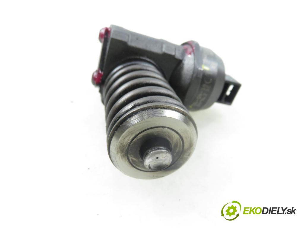 VW SHARAN (7M8, 7M9, 7M6) VAN 2006 85,00 1.9 TDI PD 115 - AUY 1896,00 Vstrekovač 038130073BP ; 0414720314 (Vstrekovač paliva)