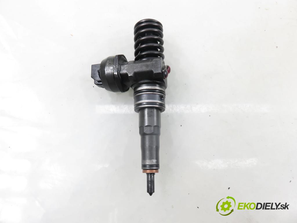 VW POLO (9N_) HB 2008 59,00 1.4 TDI - BNV 1422,00 Vstrekovač 038130073BN ; 0414720313 (Vstrekovač paliva)