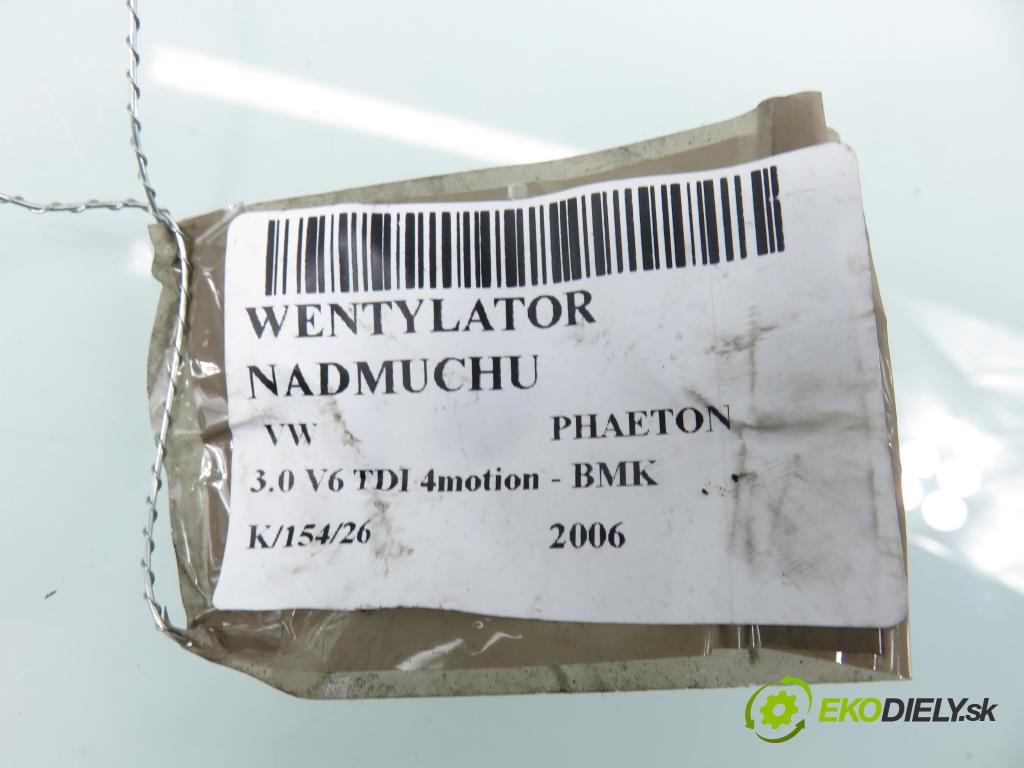 VW PHAETON (3D1, 3D2, 3D3, 3D4, 3D6, 3D7, 3D8, 3D9) SEDAN 2006 165,00 3.0 TDI 2967,00 ventilátor větráku 0130111045