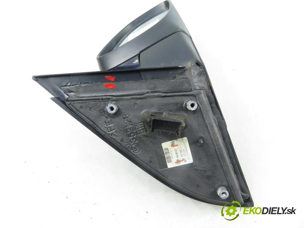 OPEL VECTRA C (Z02) KOMBI 2004 110,00 1.9 CDTI - Z 19 DTH 1910,00 Spätné zrkadlo 24436147