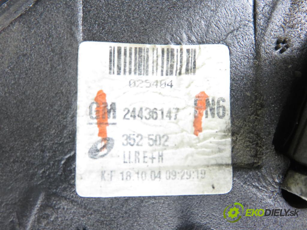 OPEL VECTRA C (Z02) KOMBI 2004 110,00 1.9 CDTI - Z 19 DTH 1910,00 Spätné zrkadlo 24436147