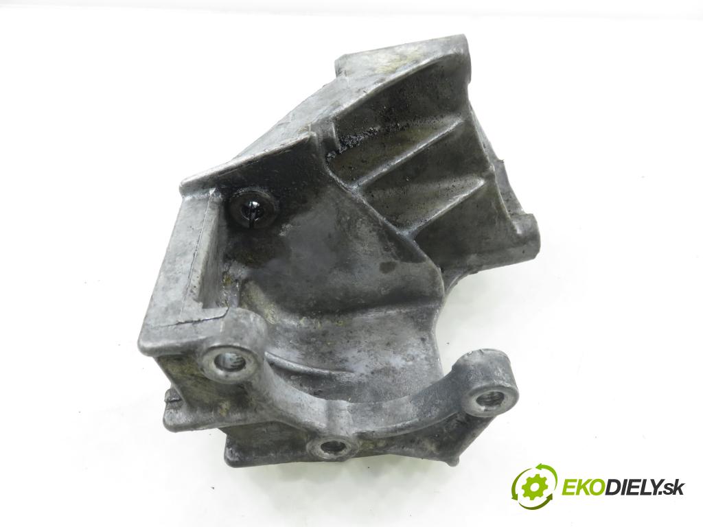 VW TRANSPORTER IV Platforma / podwozie (70E, 70L, 70M, 7DE, 7DL KABINA/PLATFORMA 1998 55,00 2.4 D - AJA 2370,00 Uchytenie pumpy servočerpadlo 074145167H