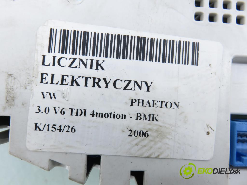 VW PHAETON (3D1, 3D2, 3D3, 3D4, 3D6, 3D7, 3D8, 3D9) SEDAN 2006 165,00 3.0 TDI 2967,00 prístrojovka elektrický 3D0920882F ; 0263619304
