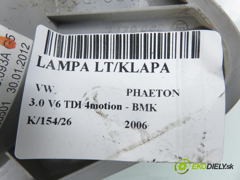 VW PHAETON (3D1, 3D2, 3D3, 3D4, 3D6, 3D7, 3D8, 3D9) SEDAN 2006 165,00 3.0 TDI 2967,00 světlo levé zadní kufr 333655L ; 3D0945093A