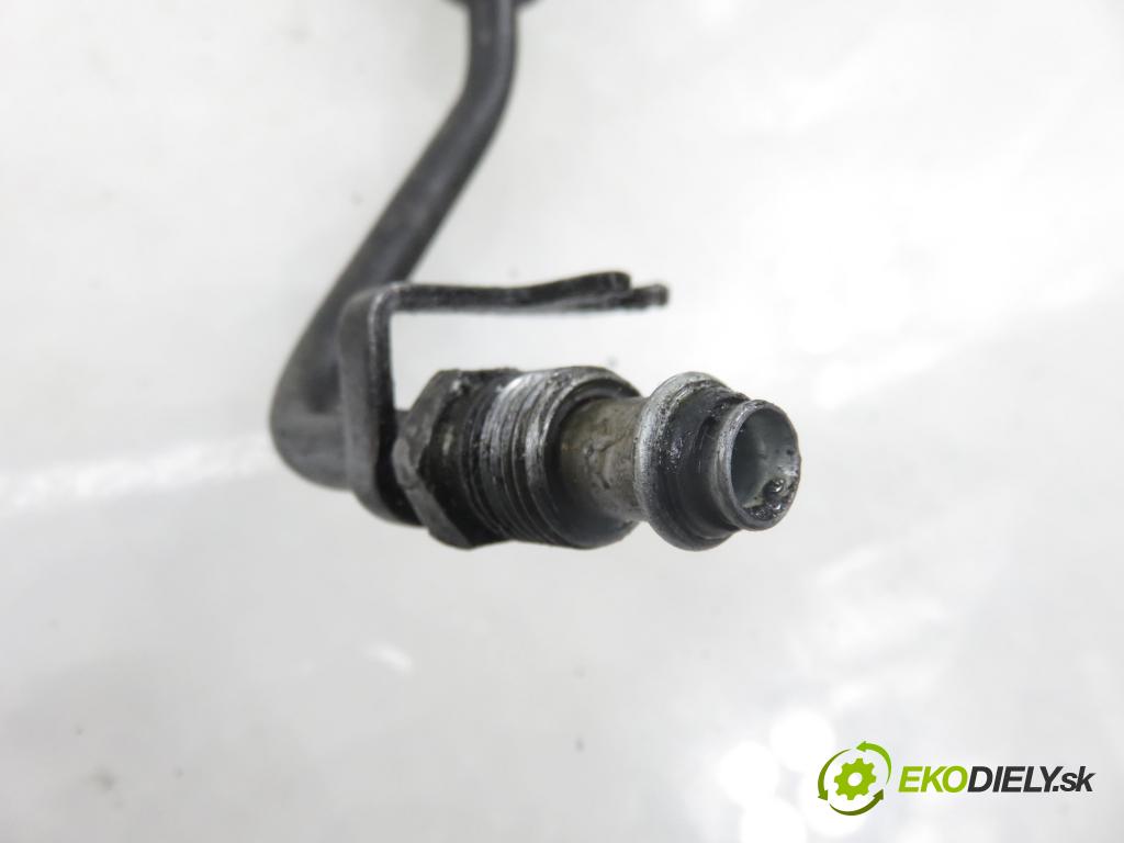 FIAT DOBLO nadwozie wielkoprzestrzenne (MPV) (119_, 223_) KOMBIVAN 2006 62,00 1.3 D Multijet - 223 A9.000 1248,00 trubka / Rúra servočerpadlo