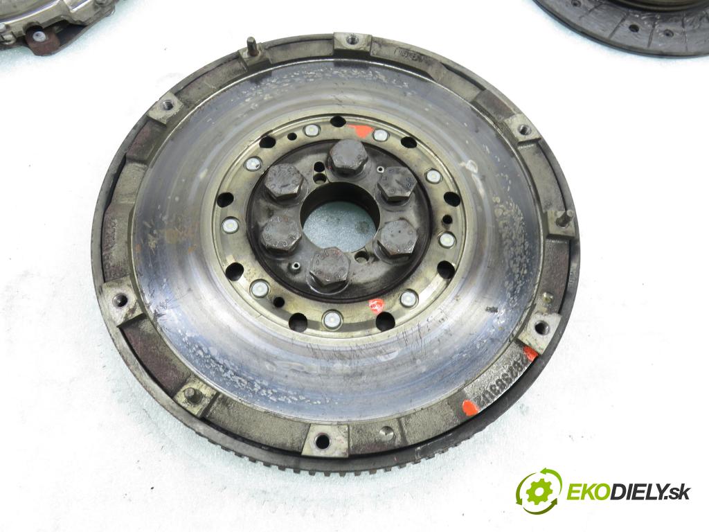 FIAT CROMA (194_) KOMBI 2006 110,00 1.9 D Multijet 150 - 939 A2.000 1910,00 řemenice DUAL MASS / COMP 282383U2