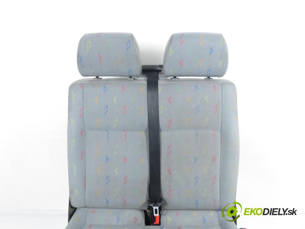 VW TRANSPORTER V Skrzynia (7HA, 7HH, 7EA, 7EH) FURGON 2005 77,00 1.9 TDI PD 105 - AXB 1896,00 Sedadlo CESTUJÚCI/PP