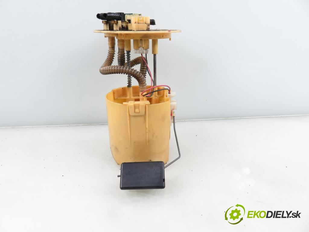 TOYOTA AURIS TOURING SPORTS (_E18_) KOMBI 2014 91,00 2.0 D-4D 124 (ADE186_) - 1AD-FTV 1998,00 senzor hladiny paliva 7701002060