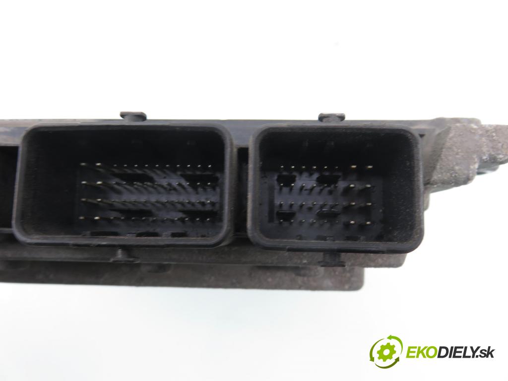 FORD TRANSIT Furgon (FA_ _) FURGON 2008 63,00 2.2 TDCi - P8FA 2198,00 řídící jednotka motora 8C1112A650CC