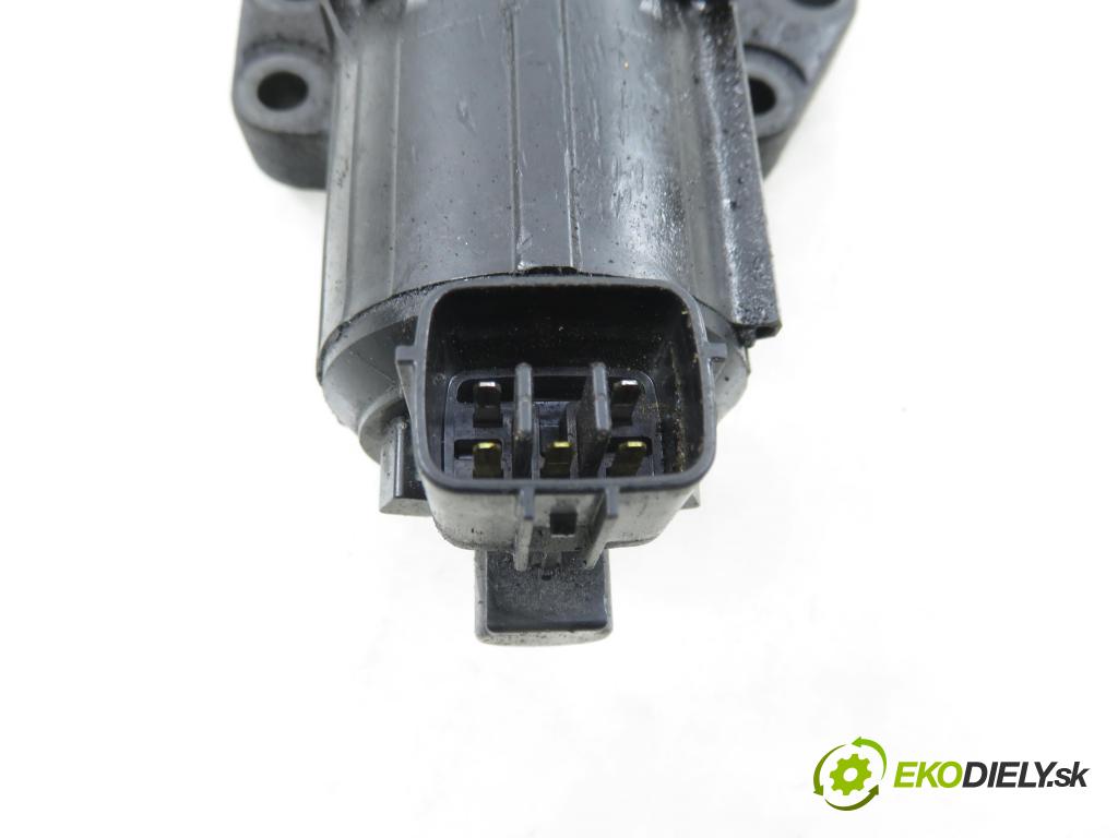 MAZDA 5 (CR19) MINIVAN 2009 105,00 2.0 MZR-CD 143 - RF7J 1998,00 VENTIL EGR K5T70871