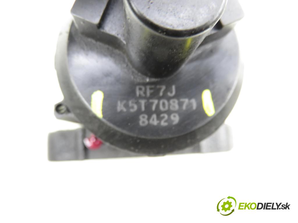 MAZDA 5 (CR19) MINIVAN 2009 105,00 2.0 MZR-CD 143 - RF7J 1998,00 VENTIL EGR K5T70871