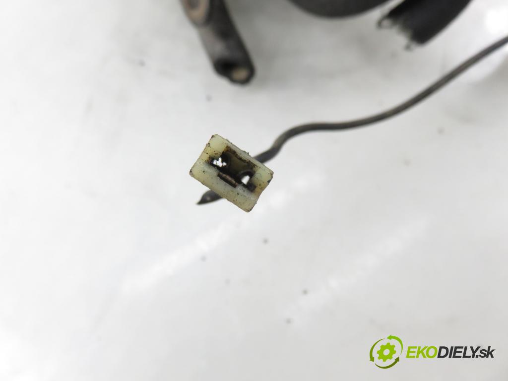 VW GOLF II (19E, 1G1) HB 1986 51,00 1.6 - PN 1595,00 karburátor 2E