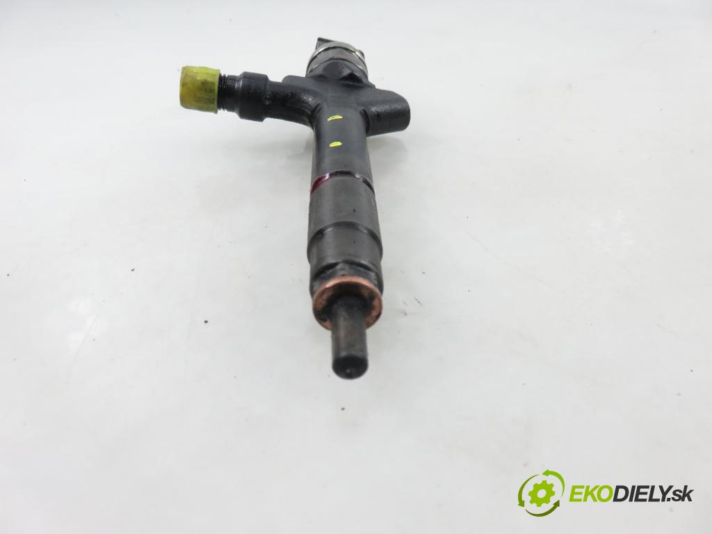 MAZDA 5 (CR19) MINIVAN 2009 105,00 2.0 MZR-CD 143 - RF7J 1998,00 vstrekovač RF7J13H50 (Vstrekovač paliva)