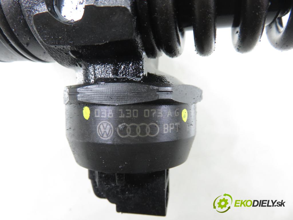 VW GOLF V (1K1) HB 2005 77,00 1.9 TDI - BXE 1896,00 Vstrekovač 038130073AG ; 0414720215 (Vstrekovač paliva)