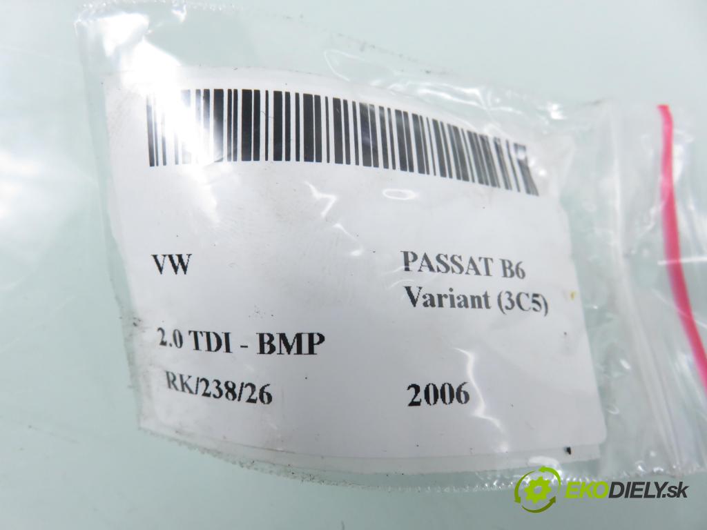 VW PASSAT B6 Variant (3C5) KOMBI 2006 103,00 2.0 TDI PD 8V 140 - BMP 1968,00 reproduktor Dvere 3C0035454