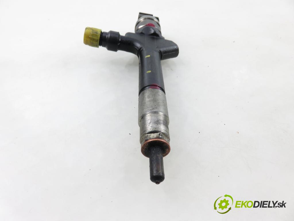 MAZDA 5 (CR19) MINIVAN 2009 105,00 2.0 MZR-CD 143 - RF7J 1998,00 vstrekovač RF8G13H50 (Vstrekovač paliva)