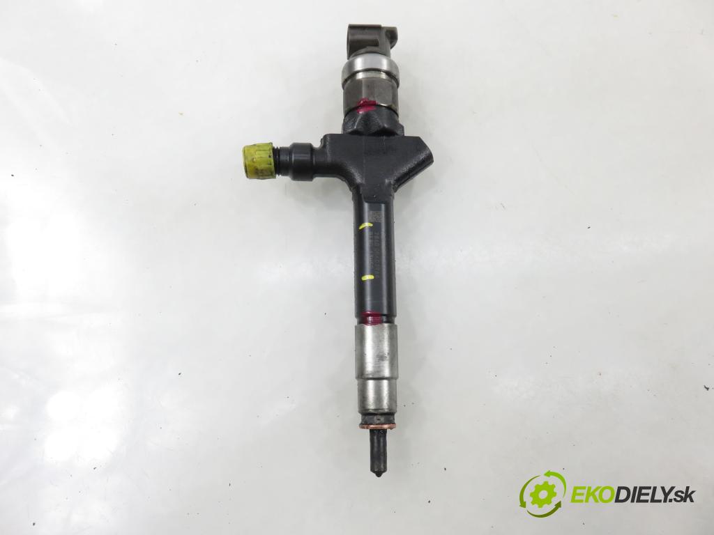 MAZDA 5 (CR19) MINIVAN 2009 105,00 2.0 MZR-CD 143 - RF7J 1998,00 vstrekovač RF8G13H50 (Vstrekovač paliva)