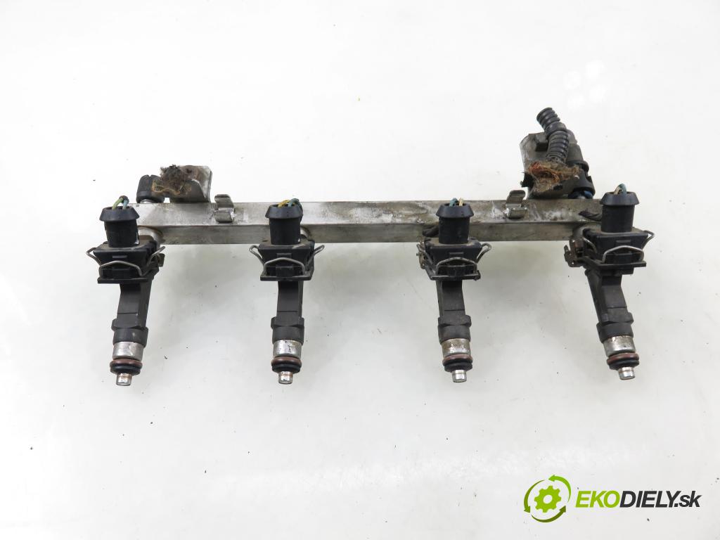 OPEL ASTRA H (A04) HB 2005 66,00 1.4 - Z 14 XEP 1364,00 Lišta vstrekovacia 0280158501 ; 0280151208 (Vstrekovacia lišta)