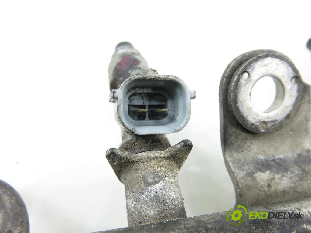 SUZUKI LIANA (ER) HB 2007 79,00 1.6 4WD - M16A 1586,00 Lišta vstrekovacia 2975000540 (Vstrekovacia lišta)