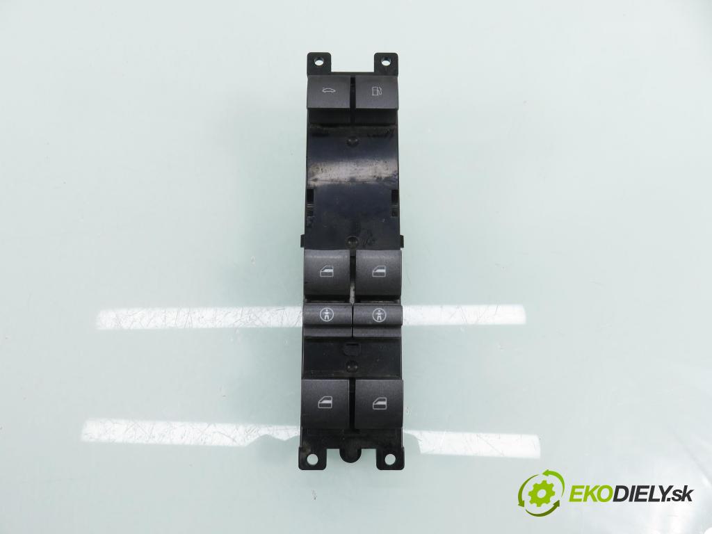 VW PHAETON (3D1, 3D2, 3D3, 3D4, 3D6, 3D7, 3D8, 3D9) SEDAN 2006 165,00 3.0 TDI 2967,00 Panel ovládaní oken 3D1959857B
