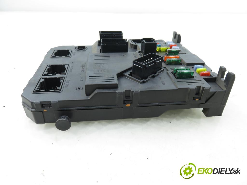 PEUGEOT 206 liftback (2A/C) HB 2007 50,00 1.4 HDi 8V 70 - 8HZ 1398,00 MODUL BSI 9657999780
