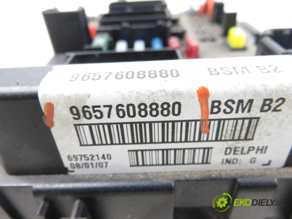 PEUGEOT 206 liftback (2A/C) HB 2007 50,00 1.4 HDi 8V 70 - 8HZ 1398,00 MODUL BSM 9657608880
