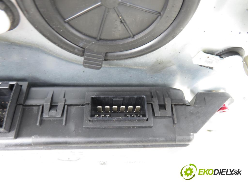 FIAT STILO (192_) HB 2004 76,00 1.6 16V 103 - 182 B6.000 1596,00 Mechanizmus okien 00467815630 ; 50002603 ; 9030192