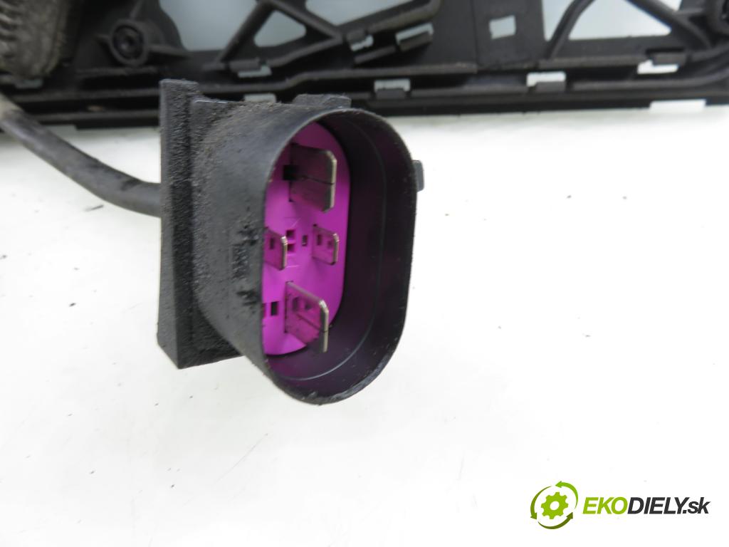 VW PHAETON (3D1, 3D2, 3D3, 3D4, 3D6, 3D7, 3D8, 3D9) SEDAN 2006 165,00 3.0 TDI 2967,00 ventilátor chladič PODNEBÍ / VODA 3D0121191K ; 885002757 ; 885002755