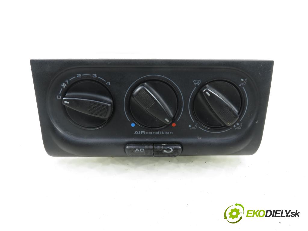 VW PASSAT B3/B4 Variant (3A5, 35I) KOMBI 1996 85,00 2.0 115 - 2E 1984,00 Panel kúrenia KLIMATIZACE: 3A0819045C ; 3A0820045A
