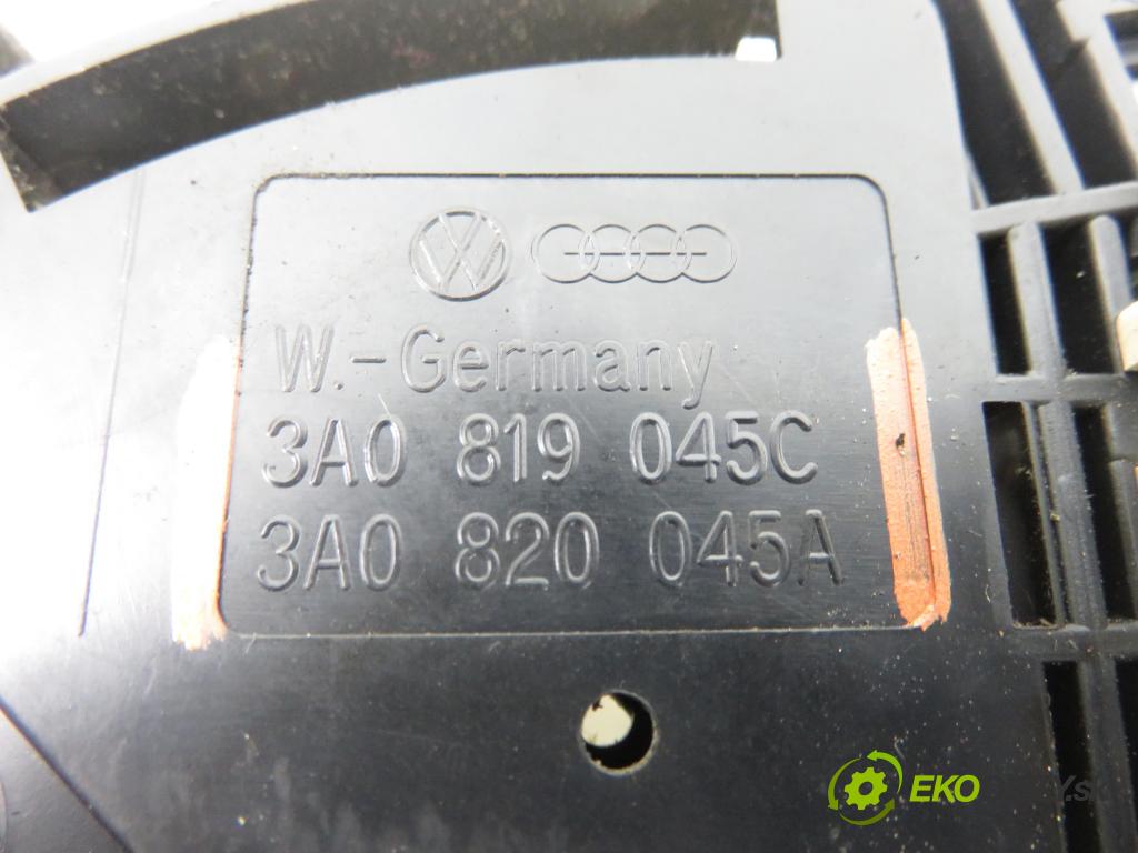 VW PASSAT B3/B4 Variant (3A5, 35I) KOMBI 1996 85,00 2.0 115 - 2E 1984,00 Panel topení KLIMATIZACE: 3A0819045C ; 3A0820045A