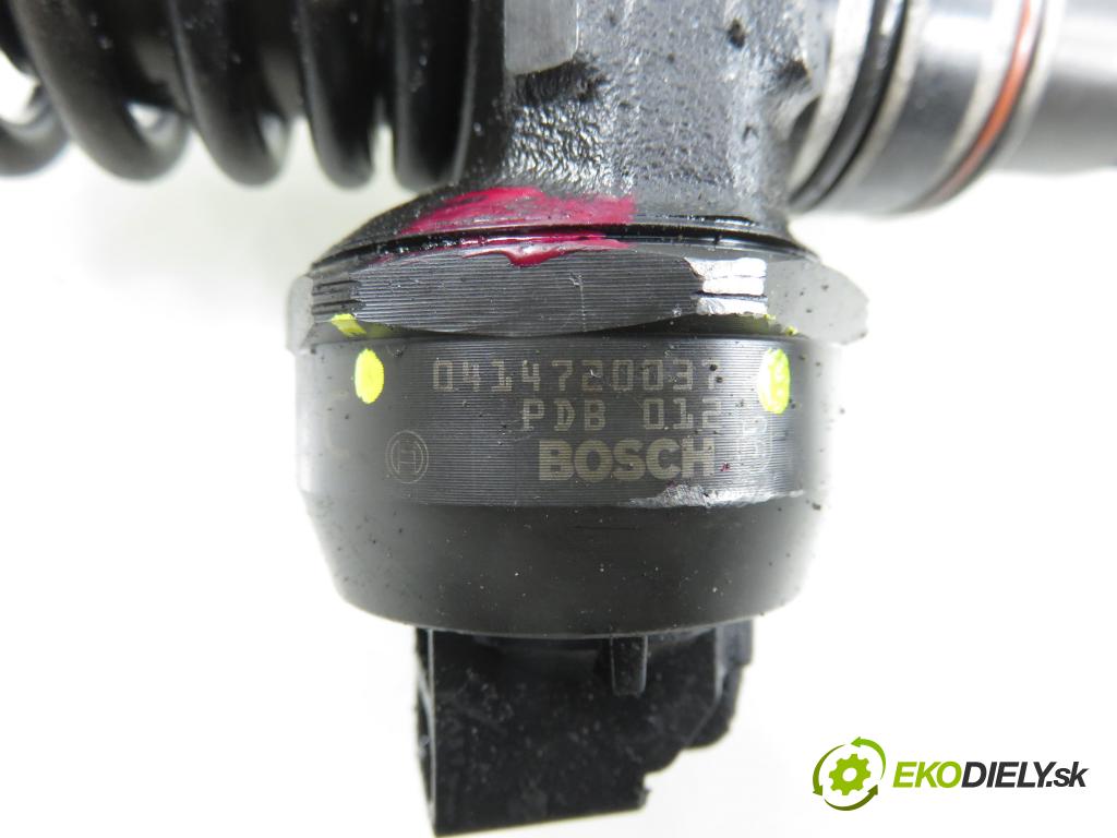 VW GOLF IV (1J1) HB 2002 74,00 1.9 TDI PD 101 - ATD 1896,00 Vstrekovač 038130073AJ ; 0414720037 (Vstrekovač paliva)