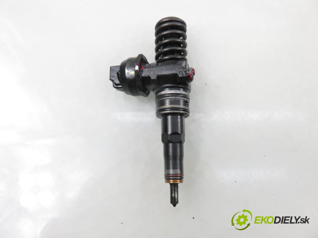 VW TRANSPORTER V Skrzynia (7HA, 7HH, 7EA, 7EH) FURGON 2004 77,00 1.9 TDI PD 105 - AXB 1896,00 Vstrekovač 038130073AG ; 0414720215 (Vstrekovač paliva)