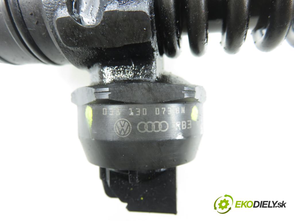 VW POLO (9N_) HB 2008 51,00 1.4 TDI - BNM 1422,00 Vstrekovač 038130073BN ; 0414720313 (Vstrekovač paliva)