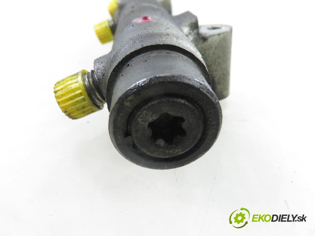 HYUNDAI TUCSON (JM) SUV 2006 83,00 2.0 CRDi 4WD 113 - D4EA 1991,00 Lišta vstrekovacia 0281002732 ; 0445214075 ; 3140027001 (Vstrekovacia lišta)