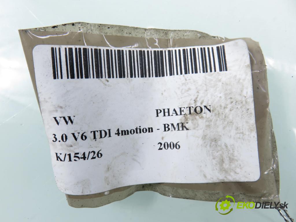 VW PHAETON (3D1, 3D2, 3D3, 3D4, 3D6, 3D7, 3D8, 3D9) SEDAN 2006 165,00 3.0 TDI 2967,00 snímač polohy XENON 4E0616571D ; 4E09075030