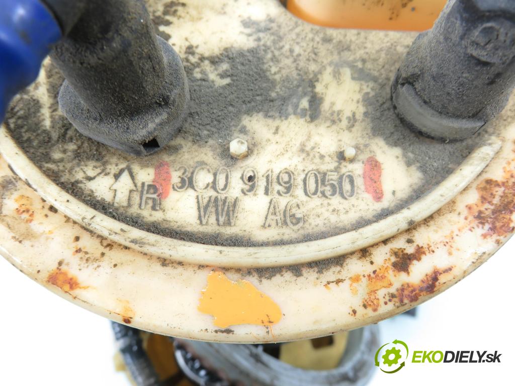 VW PASSAT B6 Variant (3C5) KOMBI 2006 103,00 2.0 TDI PD 8V 140 - BMP 1968,00 Pumpa paliva 3Q0919050