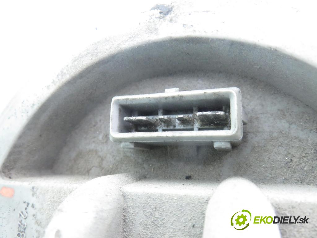 VW PASSAT B3/B4 Variant (3A5, 35I) KOMBI 1996 85,00 2.0 115 - 2E 1984,00 pumpa paliva 3A9919051N