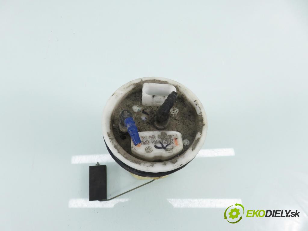 VW POLO (6N2) HB 2001 44,00 1.4 60 - AKK 1390,00 Pumpa paliva 6N0919051N