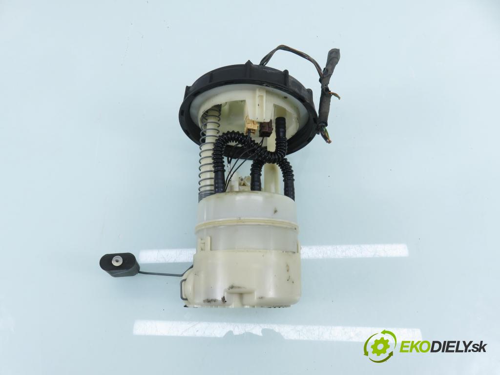 NISSAN MICRA III (K12) HB 2004 65,00 1.3 - CGA3DE 1348,00 Pumpa paliva