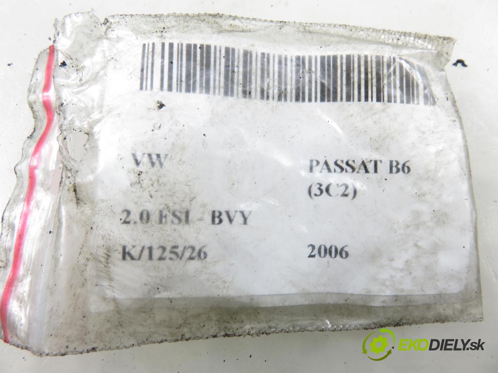 VW PASSAT B6 (3C2) SEDAN 2006 110,00 2.0 FSI - BVY 1984,00 vstrekovač 06F906036 (Vstrekovač paliva)