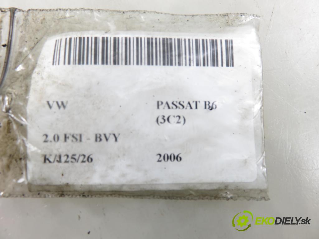 VW PASSAT B6 (3C2) SEDAN 2006 110,00 2.0 FSI - BVY 1984,00 vstrekovač 0261500014 (Vstrekovač paliva)